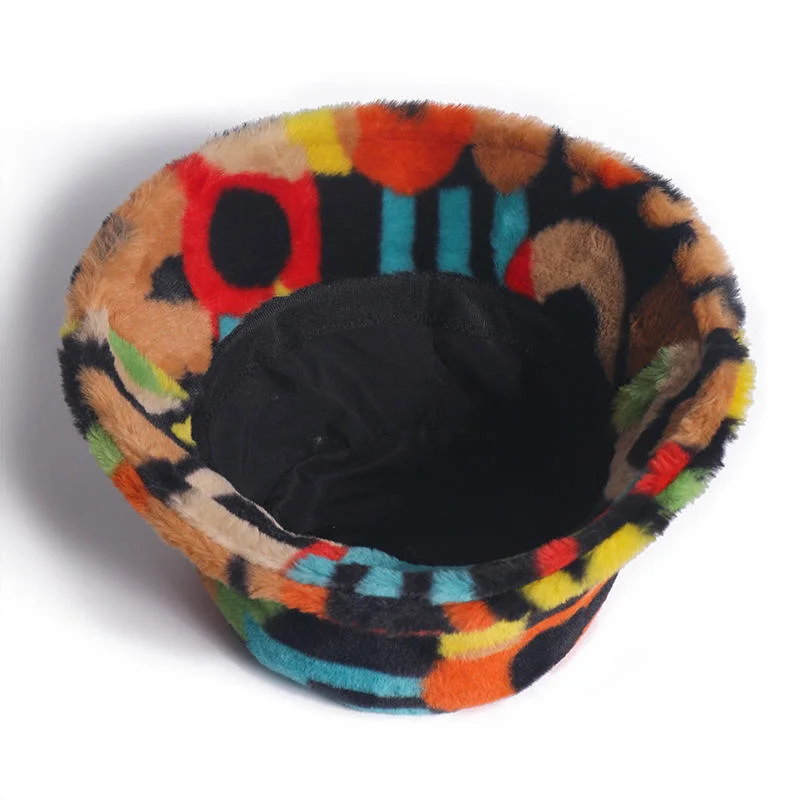 La mujer sombrero pescador Multi colorido cálido invierno difusa sombreros de piel 2020 Nueva Carta de las niñas imprime Faux Fur cuchara Hat