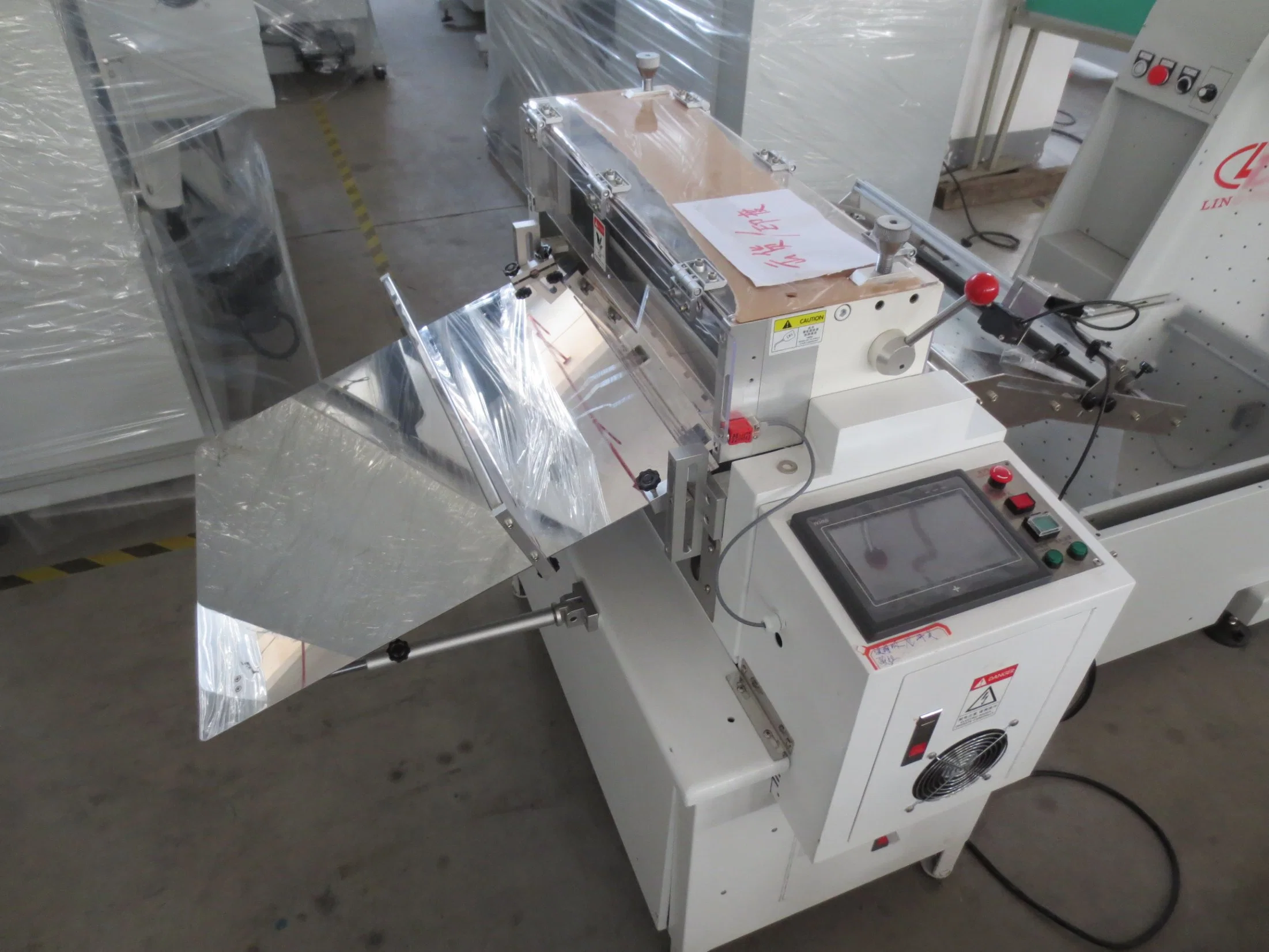 Automatic Nylon Roll Sheet Cutter with Ce