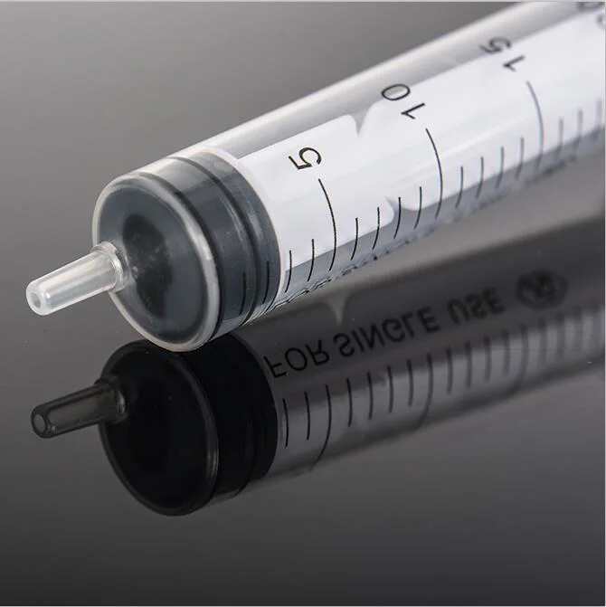 Disposable Sterile Syringe with Needle Made of PP