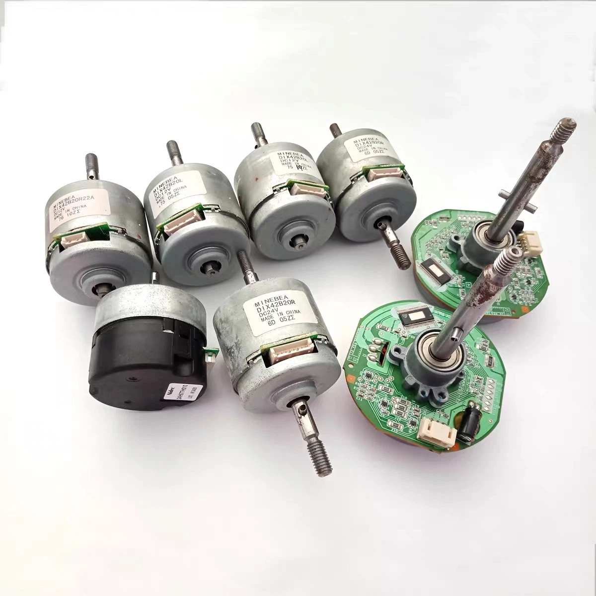 Integrated Brushless DC Motor for Electric Fans