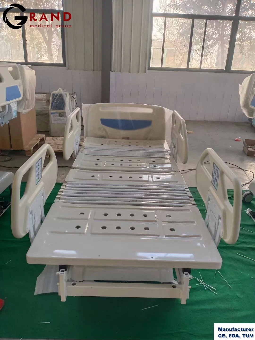 Famous Brand High quality/High cost performance  Seven Function Electric Hospital Bed Factory Price