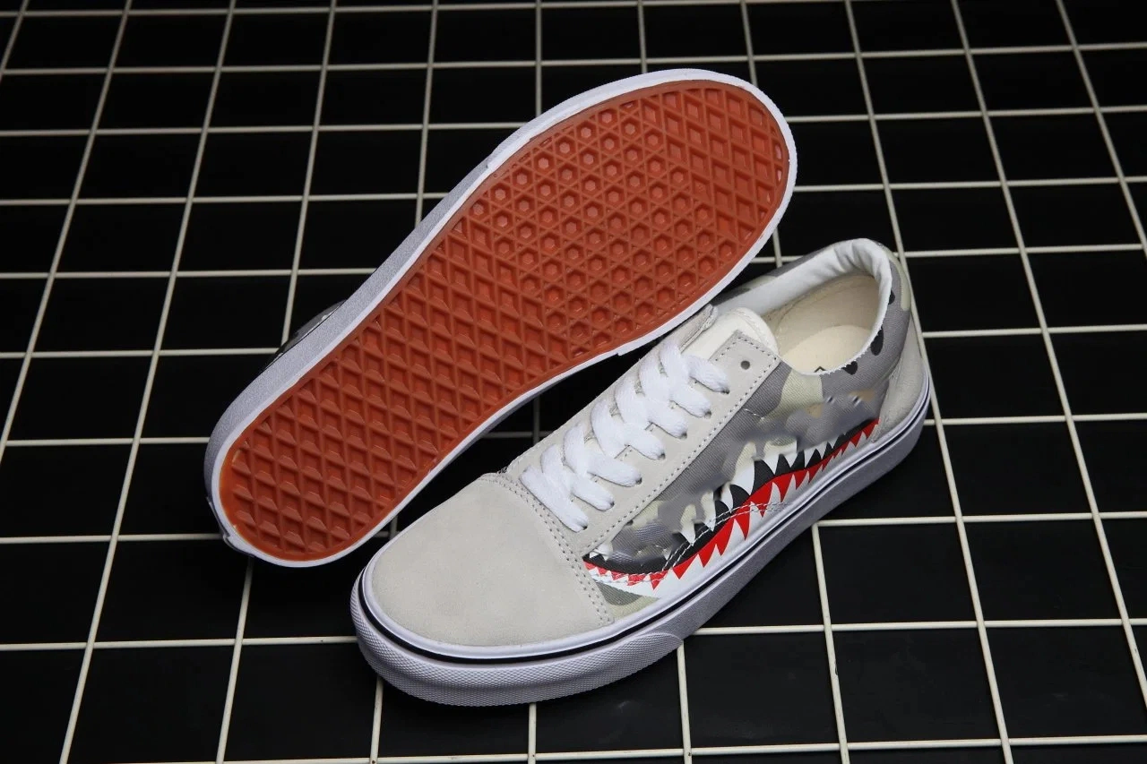 Dropshipping Wholesale/Supplier Bape 17ss Shark Mouths Californiadept Lattice Chessboard Putian Canvas Shoes