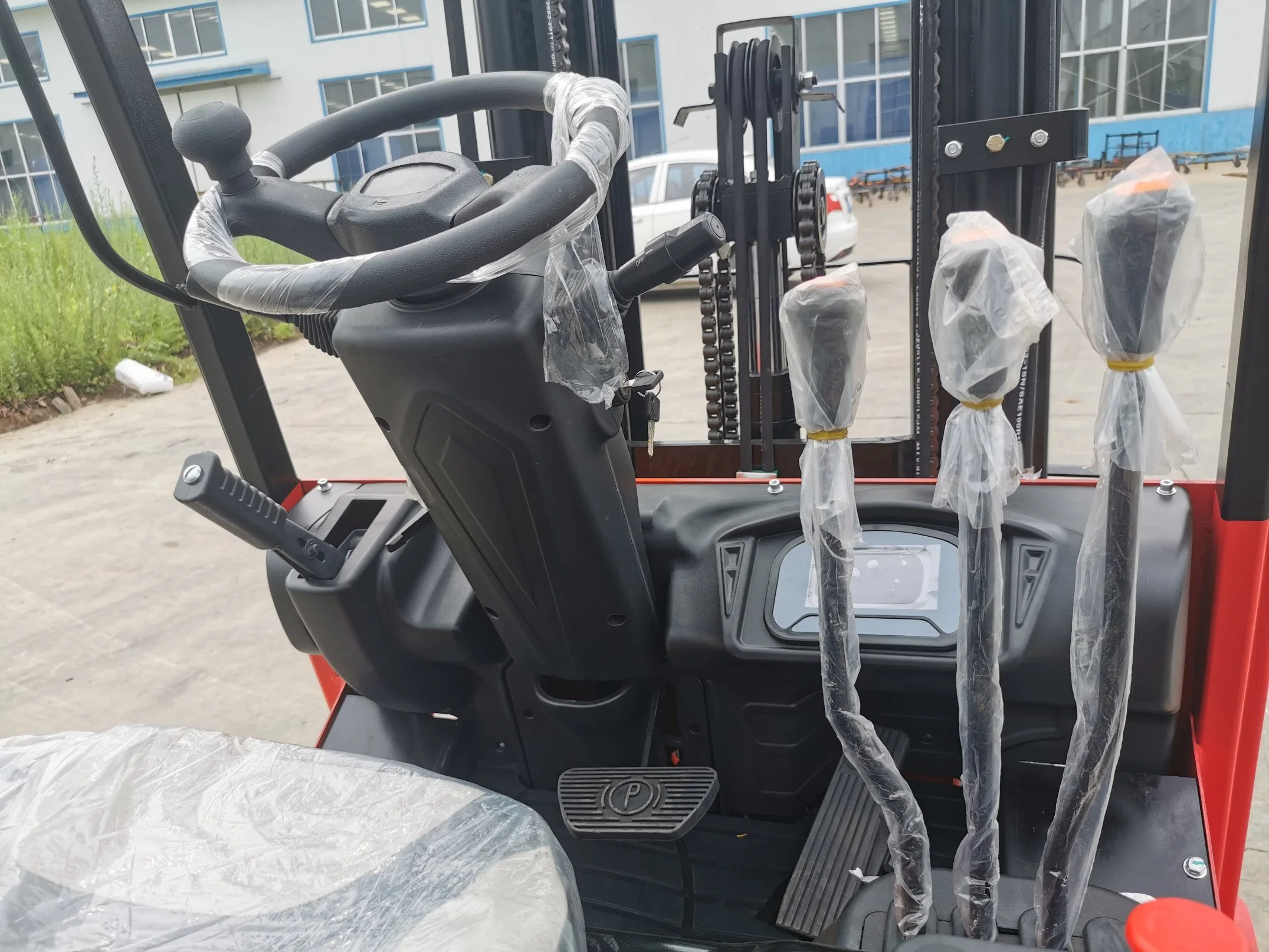 European Design Made in China Electric Forklift Truck