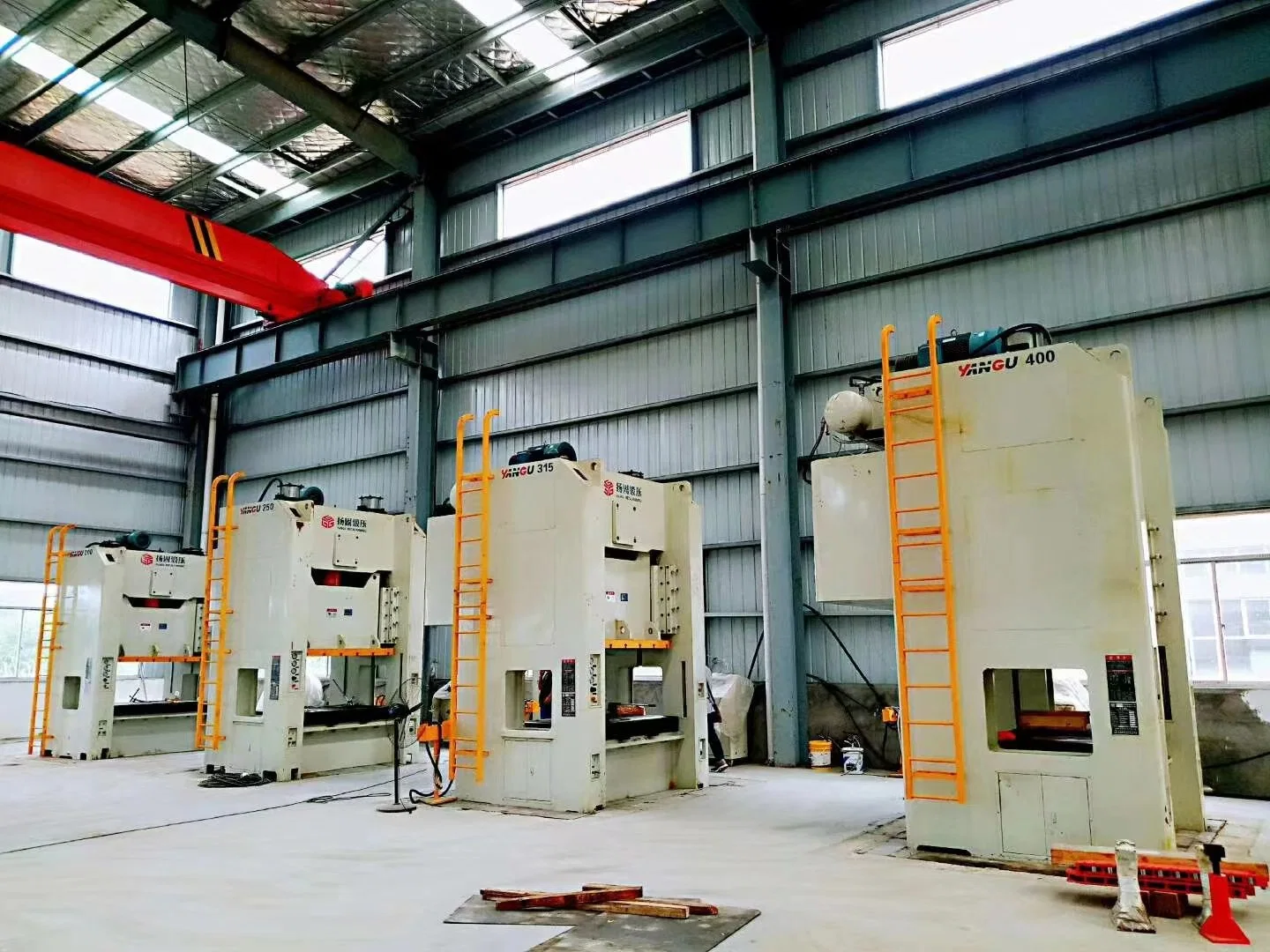 Metal Coil Sheet Forging Automation Punching Press Including Servo Decoiler Straightener Feeder Machine