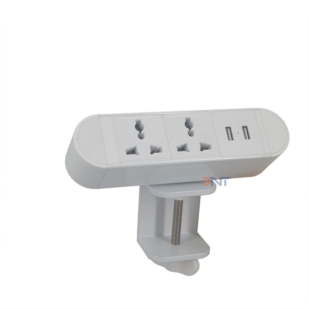 Pinza de cargador USB tipo C en el conector hembra de alimentación de escritorio para Reino Unido Salida para muebles de oficina