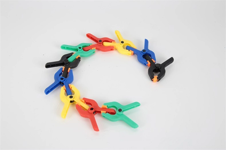 Manufacturers Wholesale 4 "Strong Plastic A-Shape Clip Photography Background Clamp Woodworking Clip Fast Fixed a-Type Spring Elastic Nylon Clip