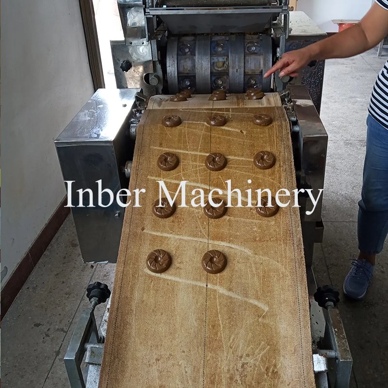 Kleine Schokolade Wafer Biscuit Herstellung Maschine Cookies Produktionslinie für Verkauf