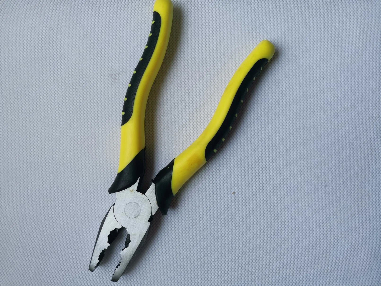 Tiger Sleeve 8 Inch 45# Carbon Steel Pliers