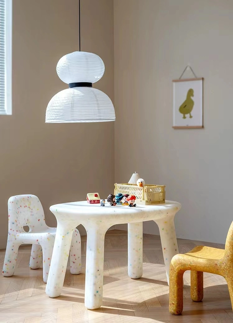 Salle à manger en plastique pour enfants moderne salon Meubles de chambre jardin d'enfants Table d'études