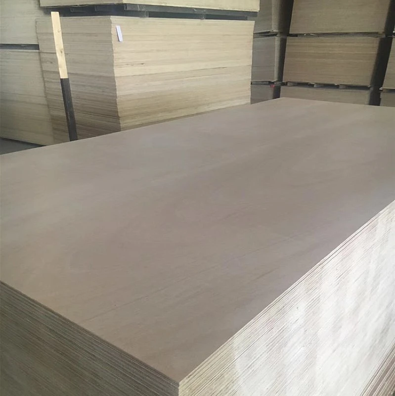 Wholesale/Supplier Durable Decorative Veneer Faced Plywood 4mm, 3mm Poplar Core Natural Ash Fancy Plywood for Furniture