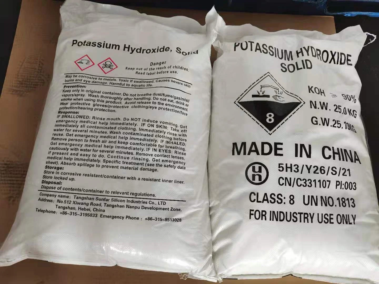 Caustic Soda Pearls Sodium Hydroxide, Potassium Hydroxide