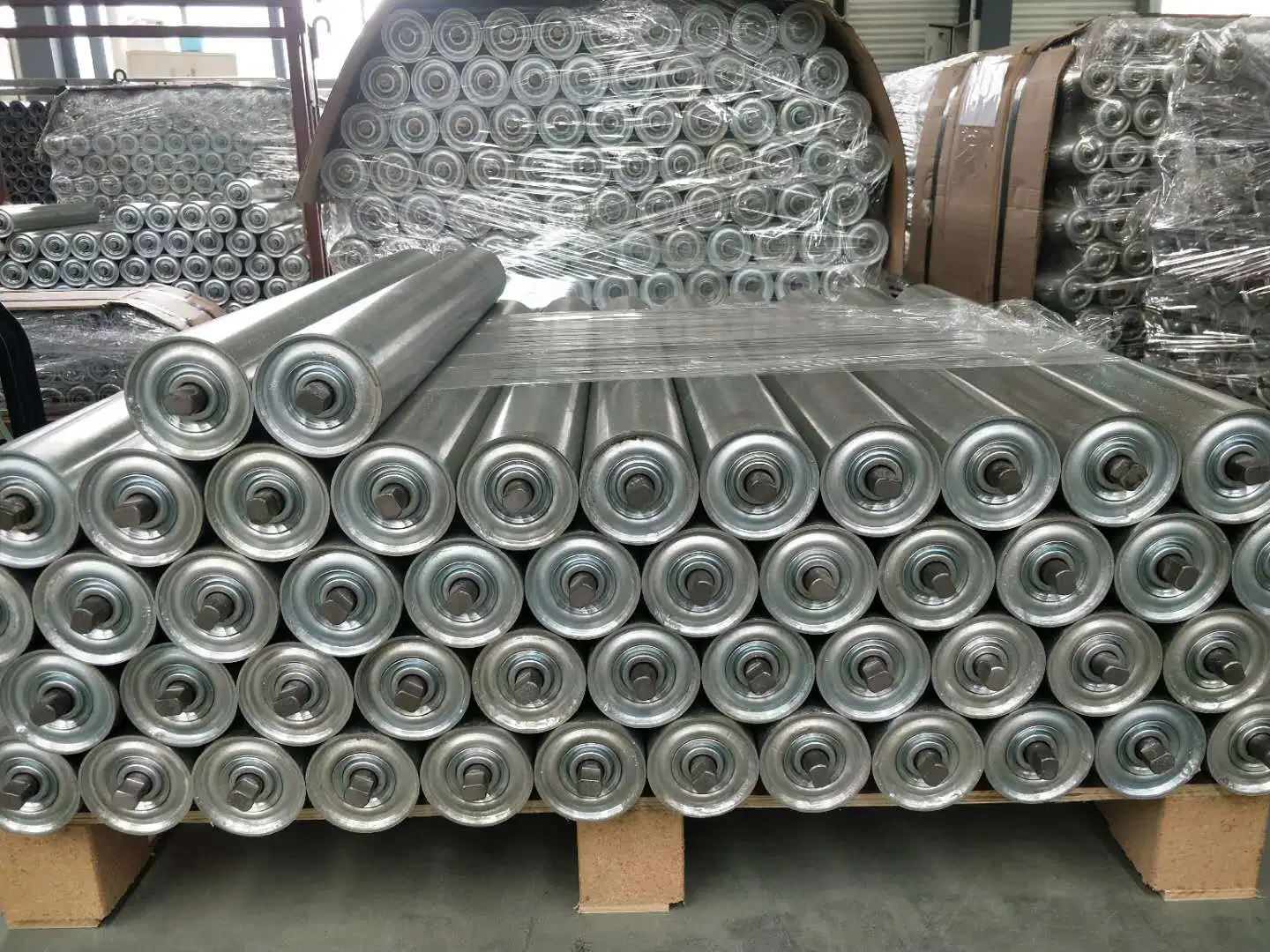 China fábrica de acero al carbono galvanizado rodillo transportador de rodillos libres