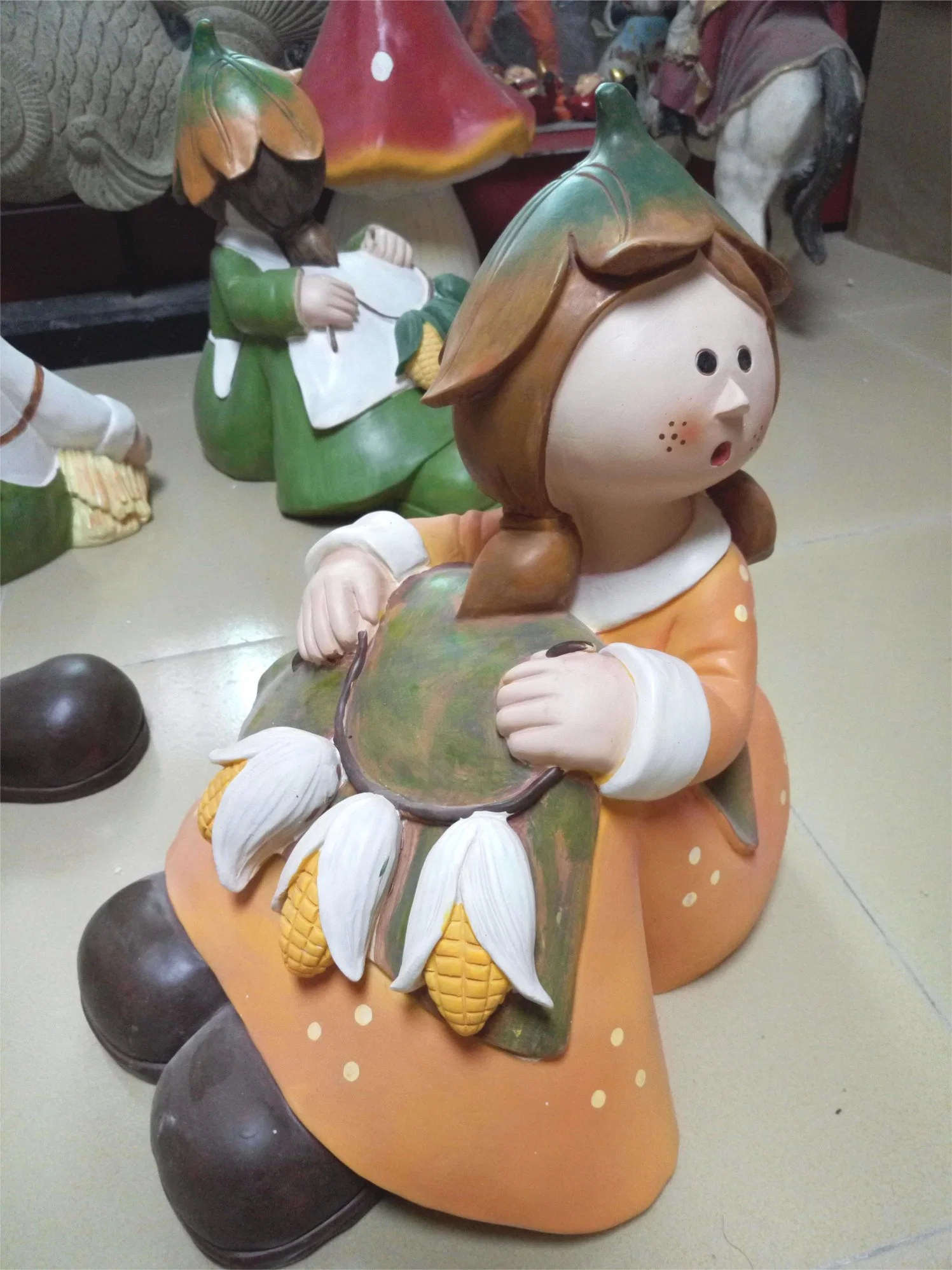 OEM Factory Customized Plush Fabric Doll Shelf Sitter Stuffed Scarecrow Boy Statue Harvest Products Home Decor Craft Fall Fabric Scarecrow Manufacturer in China
