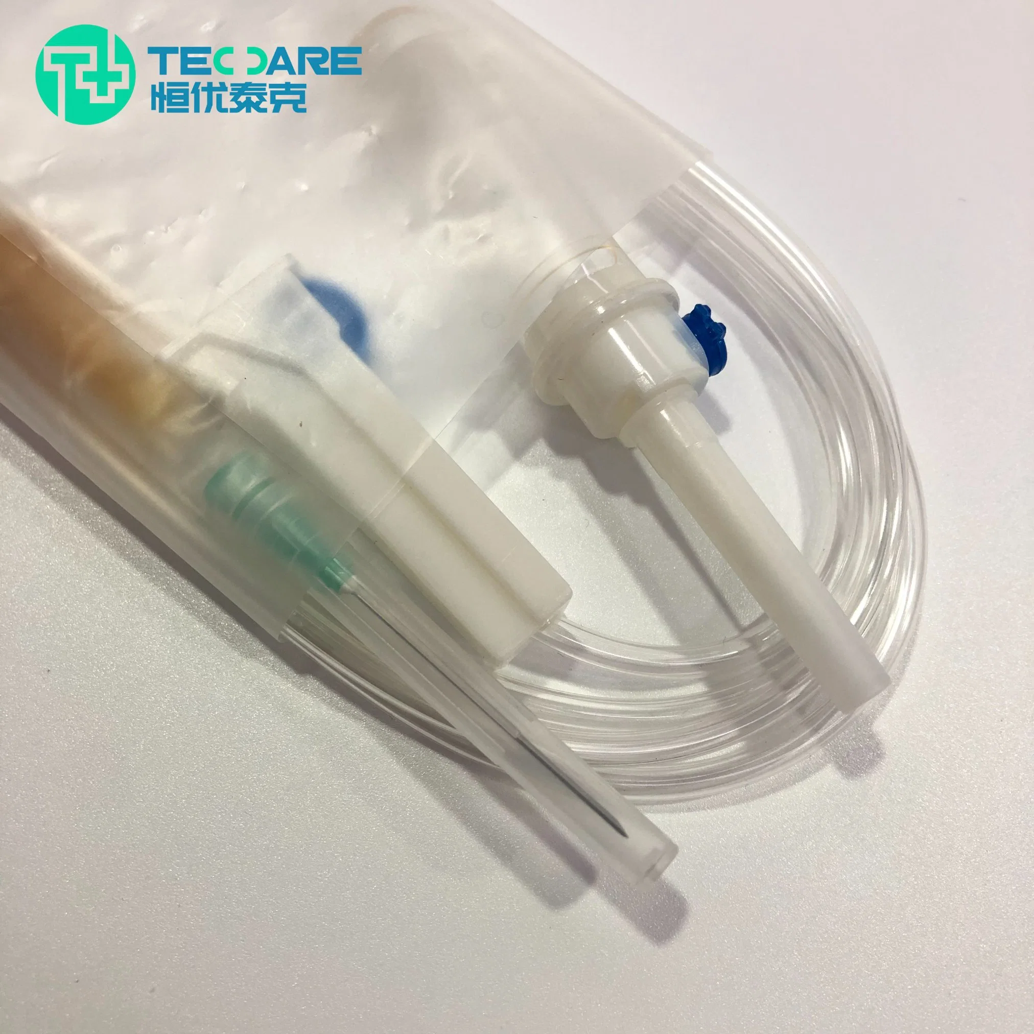 Medical Factory Wholesale/Supplier Disposable Infusion Sets with Syringe