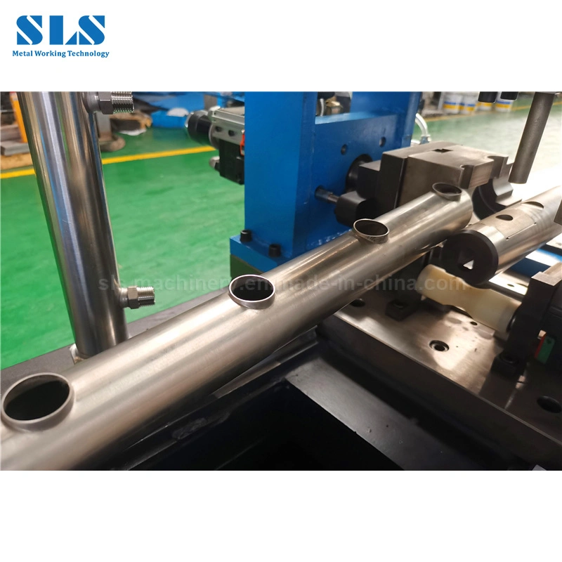CNC Machine de poinçonnage de colliers de tuyaux hydrauliques avec machine de flangeage de poinçonnage de colliers de tube et chanfreinage de bavures.