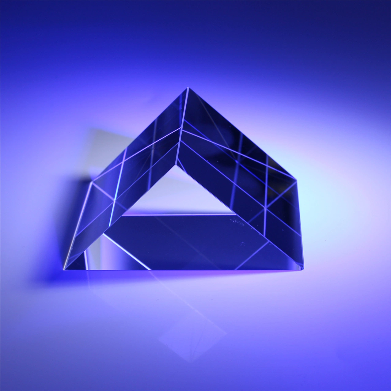Forma estrictamente inspeccionada Personalizable Mini vidrio óptico Prism de ángulo recto Diseño Prism