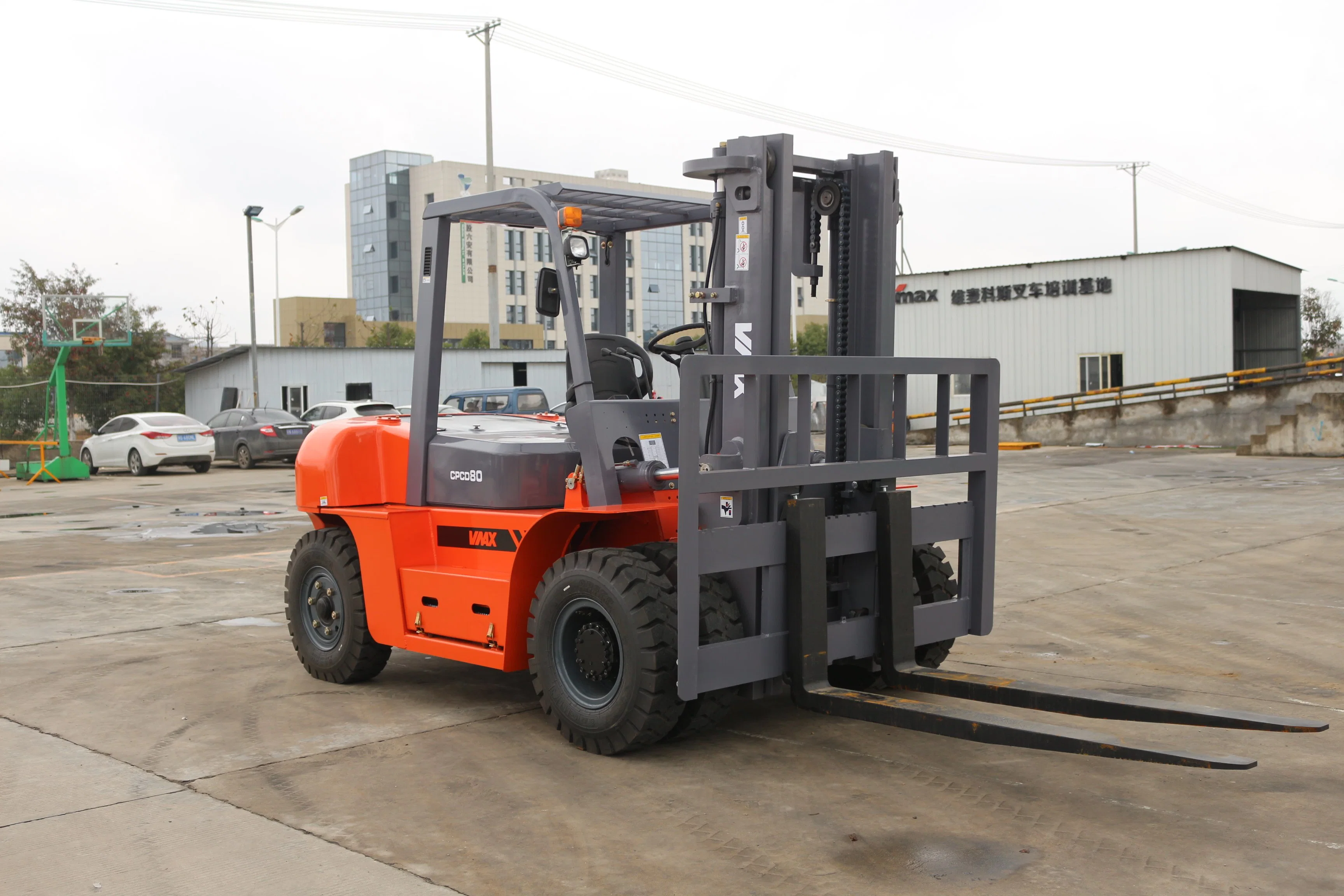 Lifting Machine 8000kg 8ton 8t Diesel Forklift Truck with CE