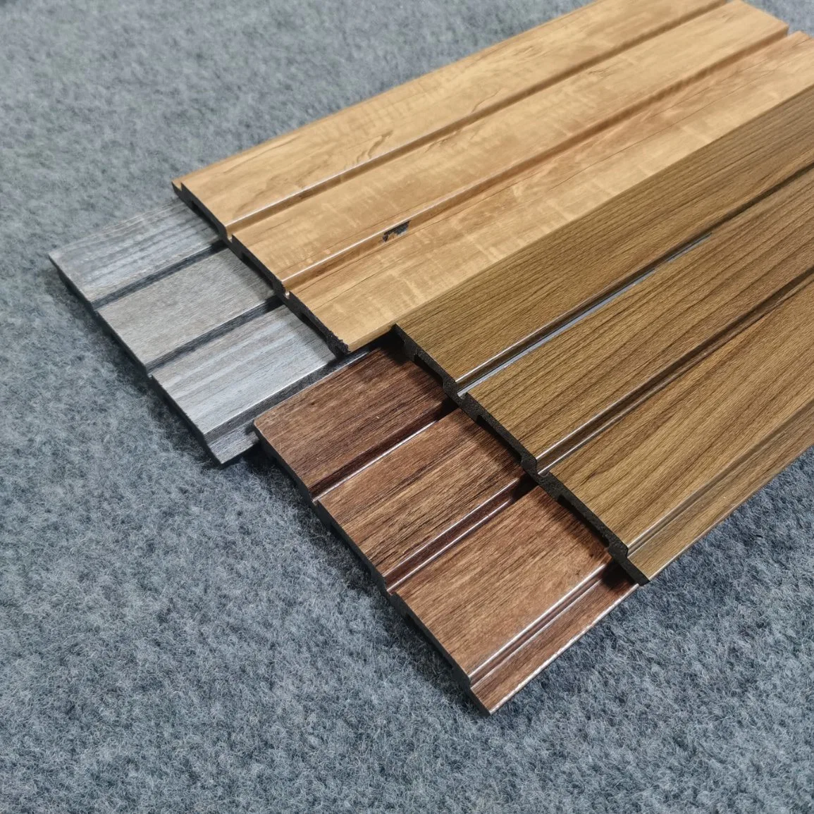 Exterior Slat Wood Golden Iterior Wall Trim Panel Solid Slat Flutted Wall Board for Interior Wall Decor