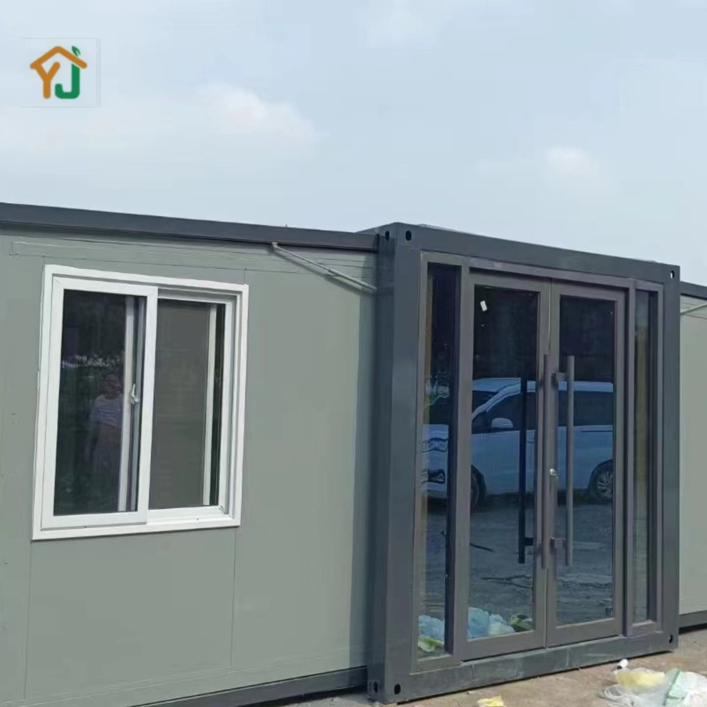 The Manufacturer Supports Customized Double Wing Family Two Bedrooms