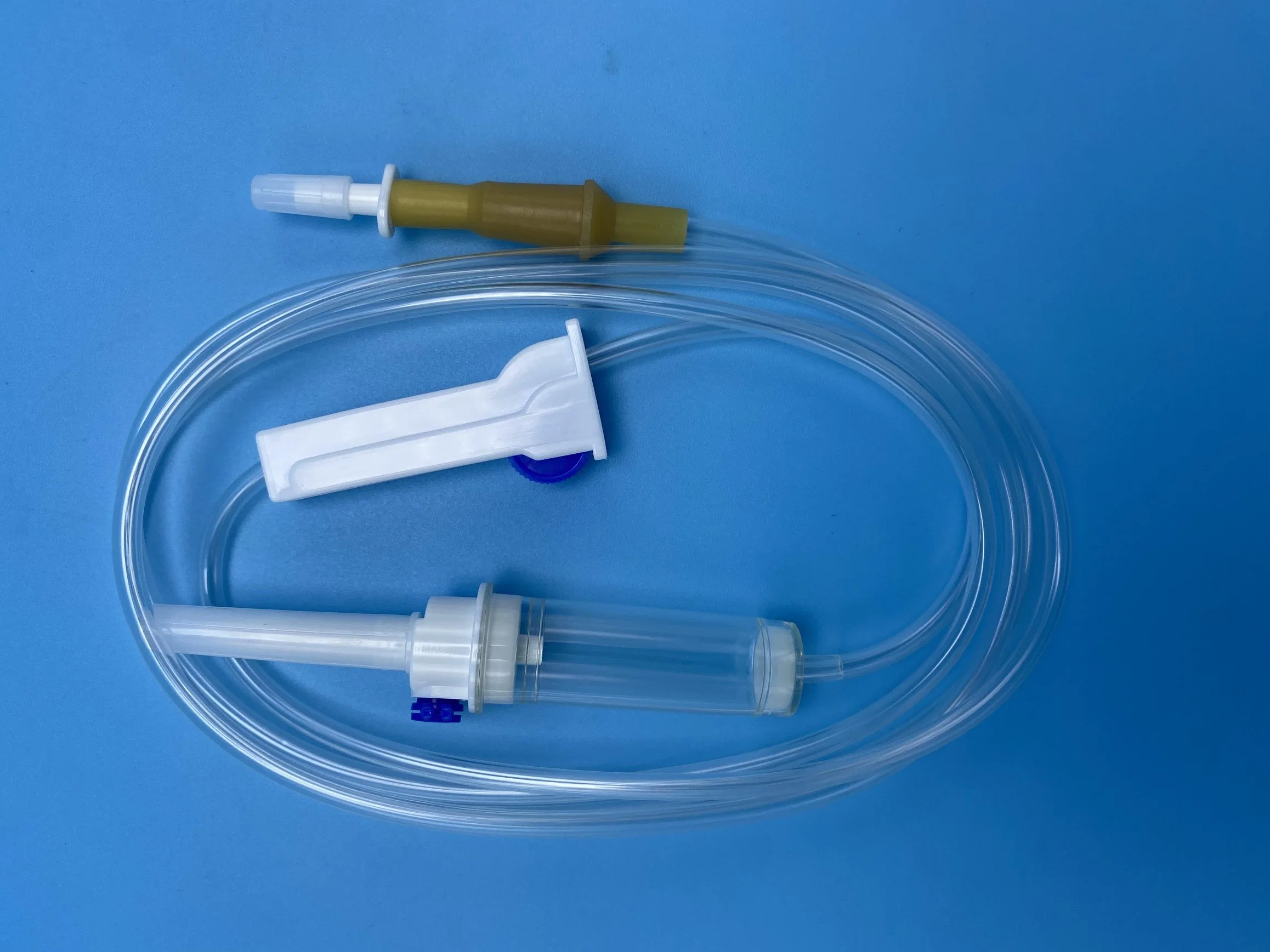 ISO/CE Medical Disposable 20drops/ml sistema de infusión con aguja con PP Luerslip