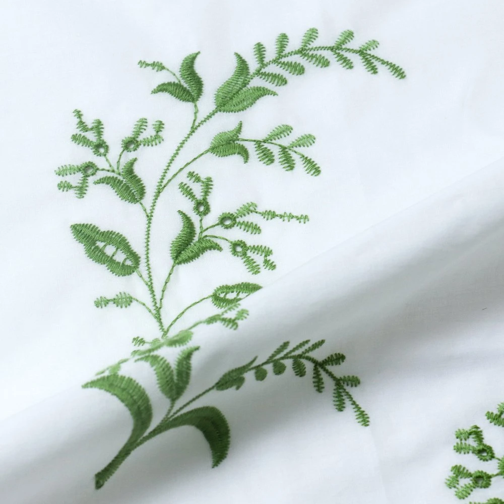 China barata fábrica de tejido de algodón bordado personalizado con el patrón de Foral verde