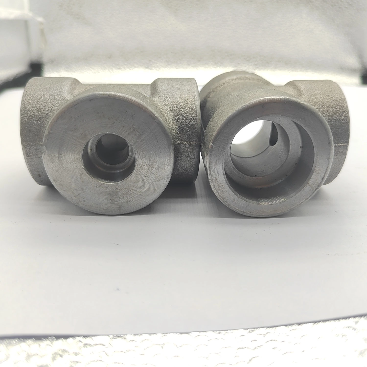 Galvanized Fittings Butt Weld NPT Female Male Class 2000 Coupling