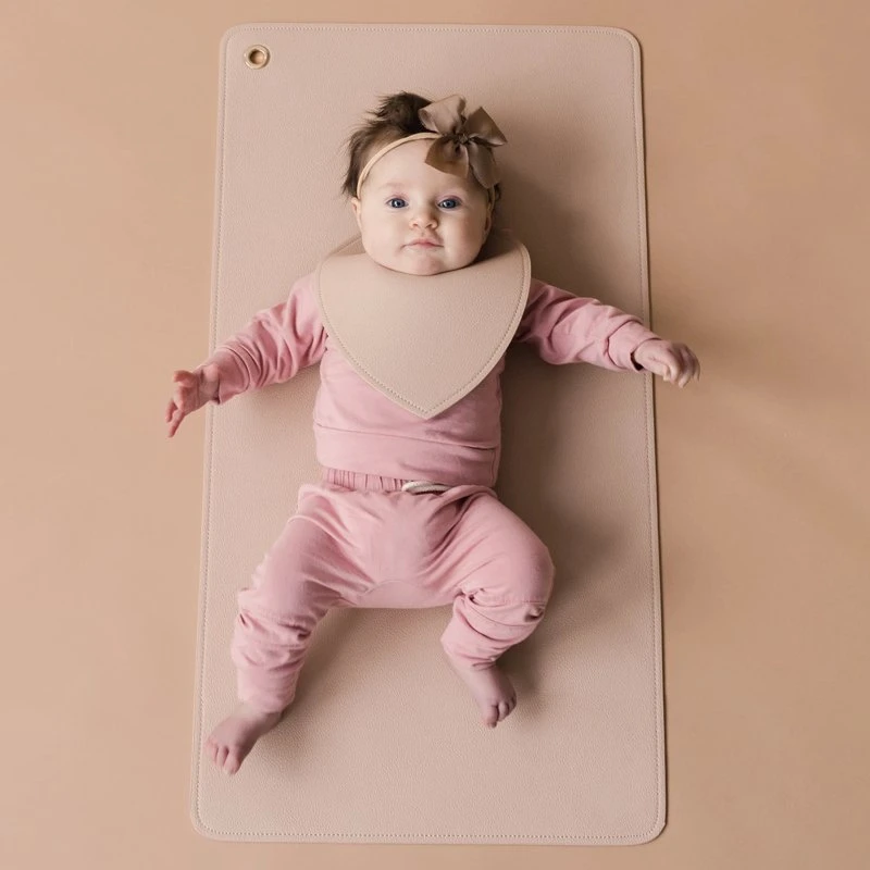 OEM Customizing Waterproof Soft Leather Diaper Changing Mat Leather Baby Pad