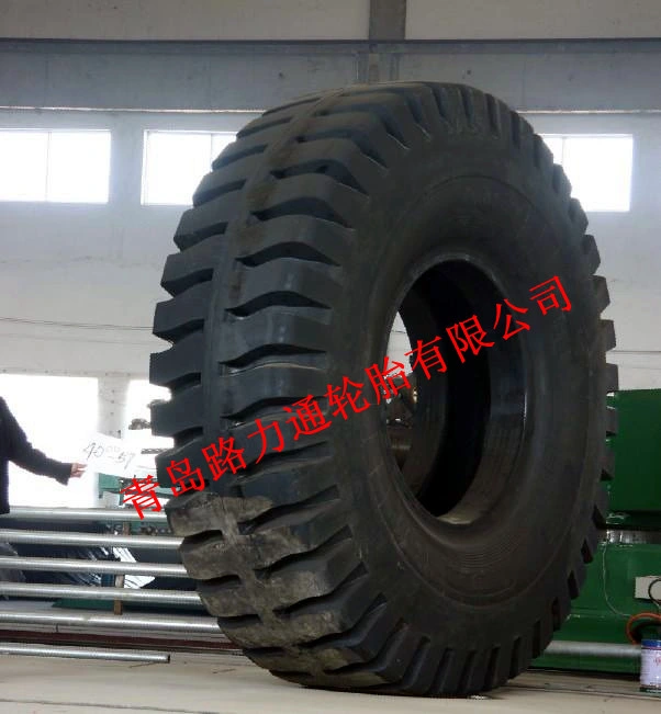 E4 27.00r49 30.00r51 33.00r51 36.00r51 37.00r57 40.00r57 Radial Giant OTR Tire