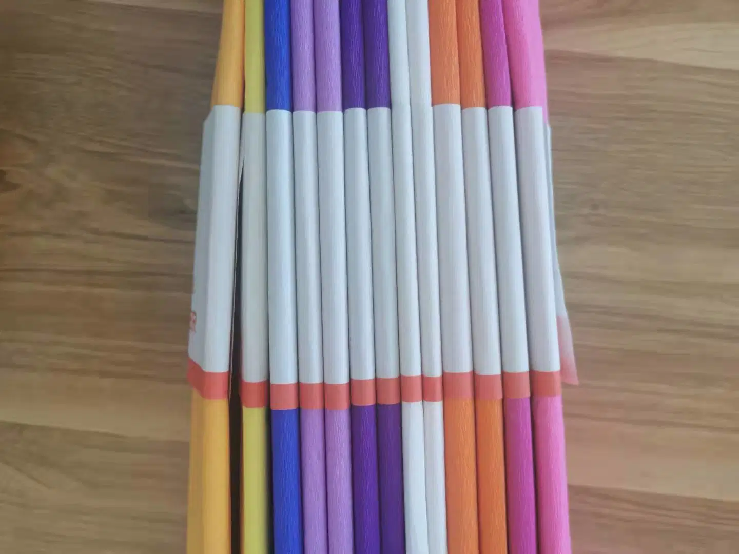 12 X Coloured 50 X 250 Cm 12 Colors Florist Craft Crepe Paper