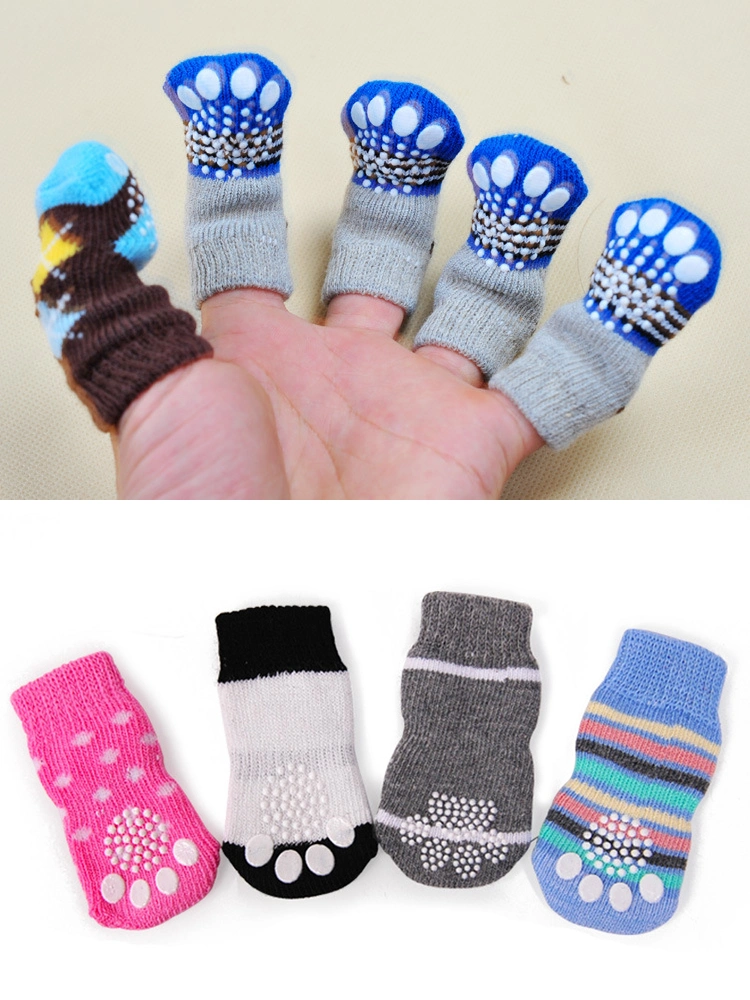 4pcs/Set Fashion Print Cotton Anti-Slip Pet Pet Perro Calcetines Pet Accesorios de ropa