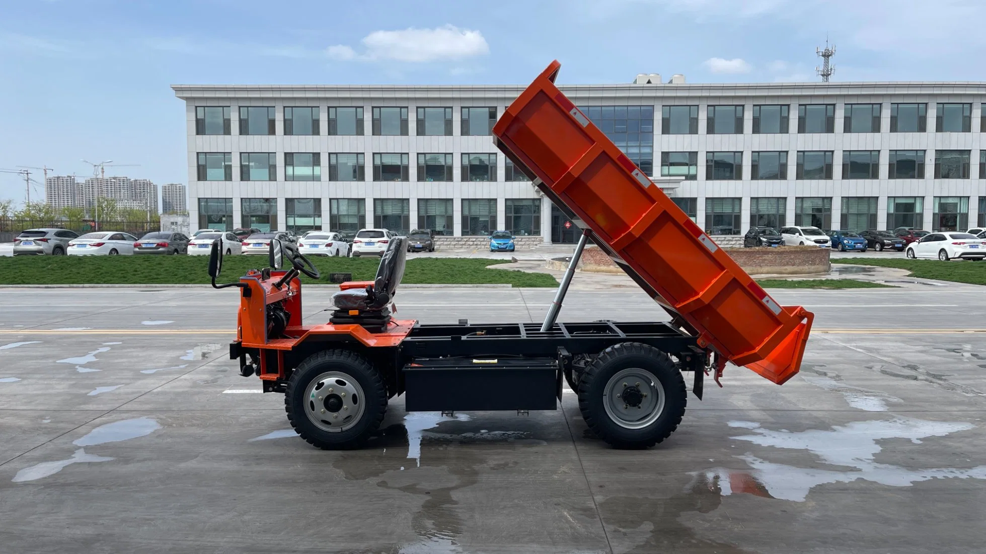 Leader de la Chine de la vente de camion à benne basculante électrique de l'exploitation minière de la qualité de service après-vente