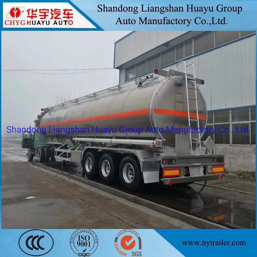 Three Axle 30000L/40000L/50000L Carbon Steel/Stainless Steel/Aluminum Alloy Tank/Tanker Semi Trailer for Oil/Fuel/Diesel/Gasoline/Crude/Water/Milk Transport