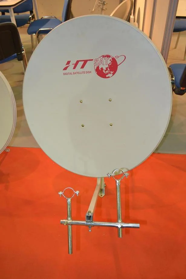 Hotsales fábrica china buena calidad ku60X65 Antena parabólica de TV