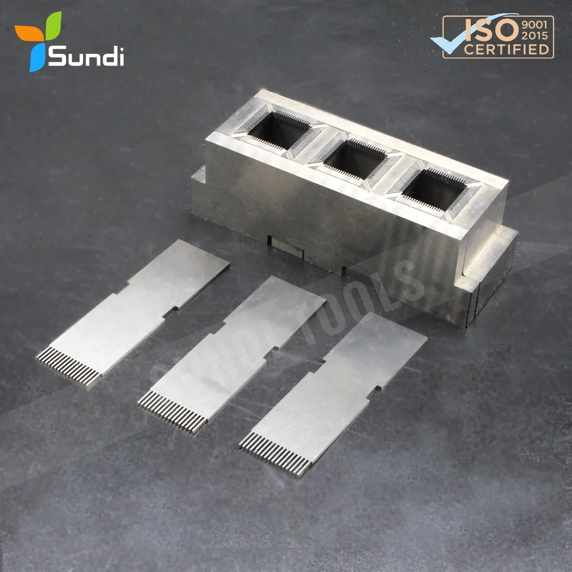 Custom-Made progresiva de carburo de tungsteno Die Stamping dientes mico de la barra de herramientas de corte mueren los componentes de chip semiconductor