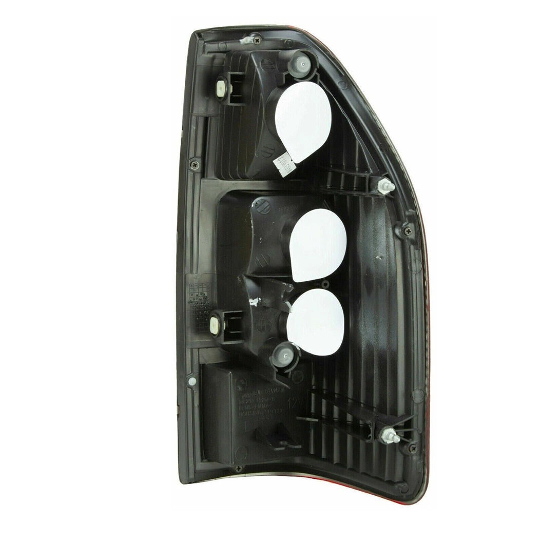 High quality/High cost performance  Tail Light 8973680950 for Isuzu Dmax 2002