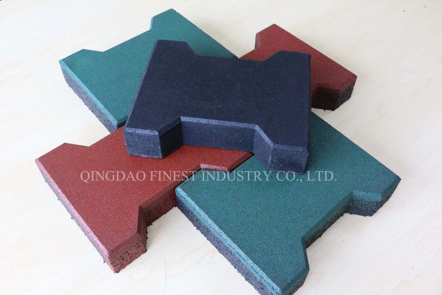 Hot-Selling Top Quality Rubber Blocks, Outside I Shape Mat I Brick Paver Dog Bone Walkway or Horse Stables Paddocks Rubber Brick