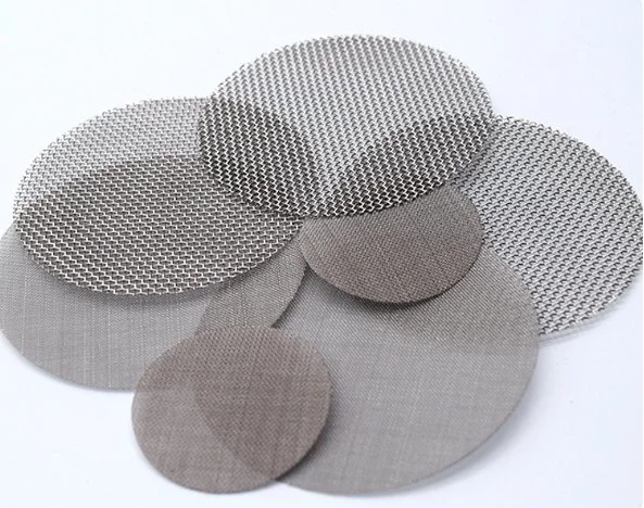 24 X 110 18 Mesh Black Mild Steel Wire Cloth Discs