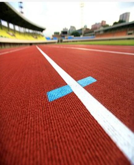 13mm en el interior y exterior de goma tipo prefabricadas Suelos deportivos para la pista de atletismo