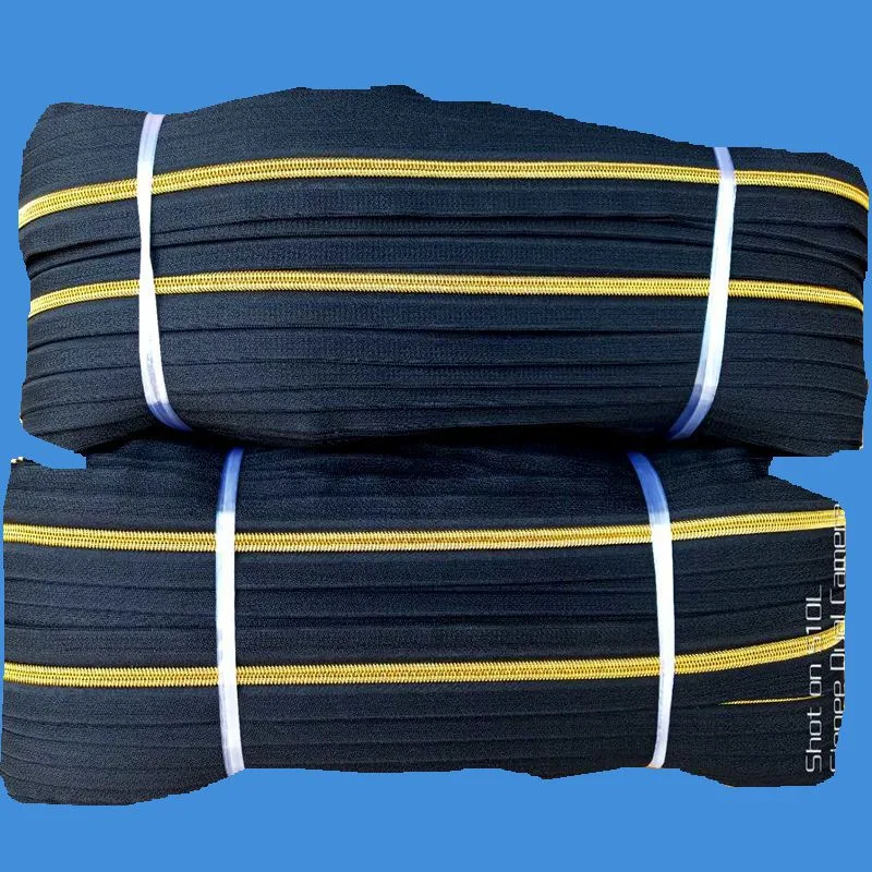 Wholesale/Supplier Custom Factory No. 7 Long Chain Nylon Zipper with Zipper Roll for Bags