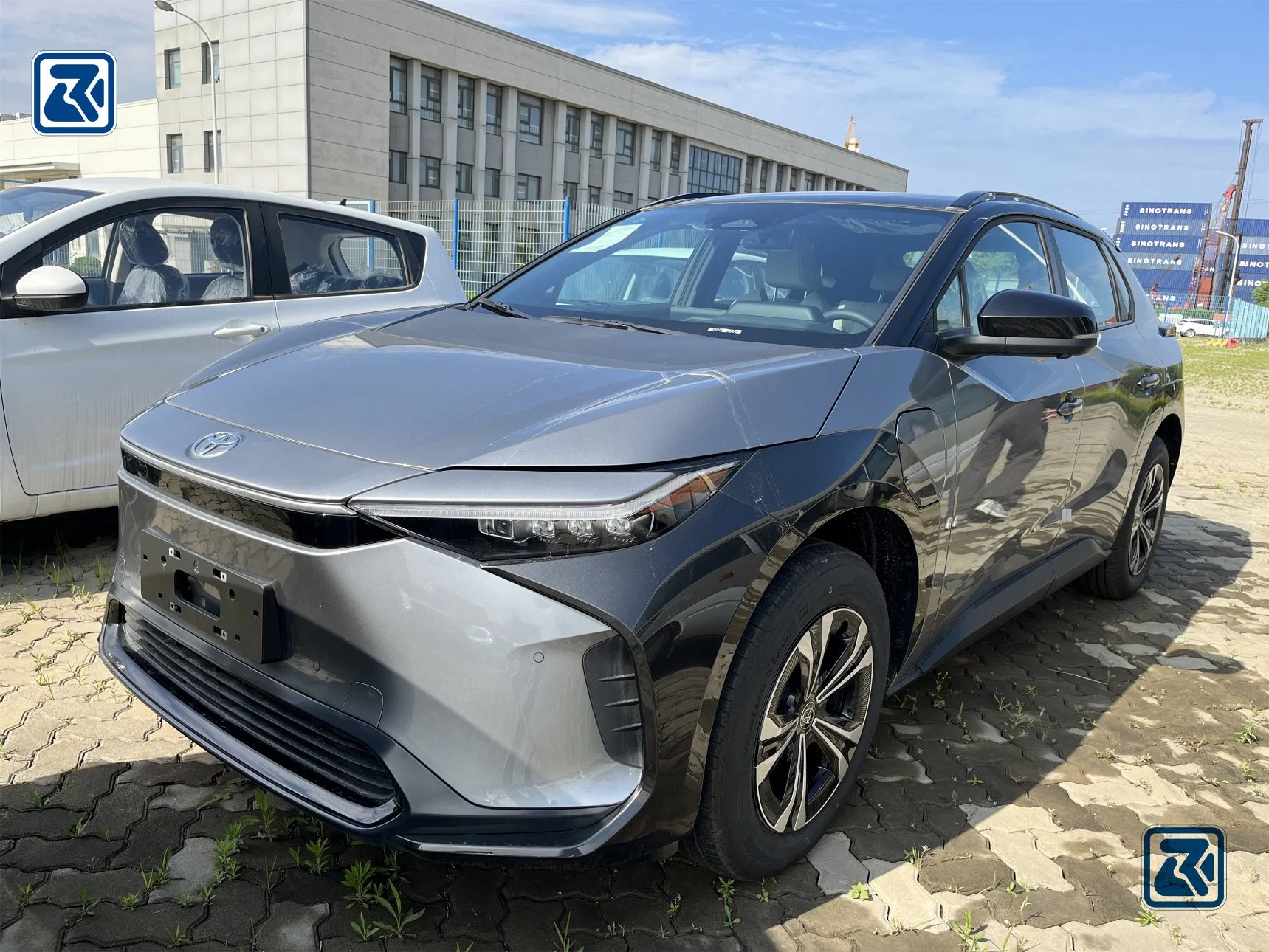 Toyota 2023 Новый электромобиль SUV Bz4X с высокой производительностью