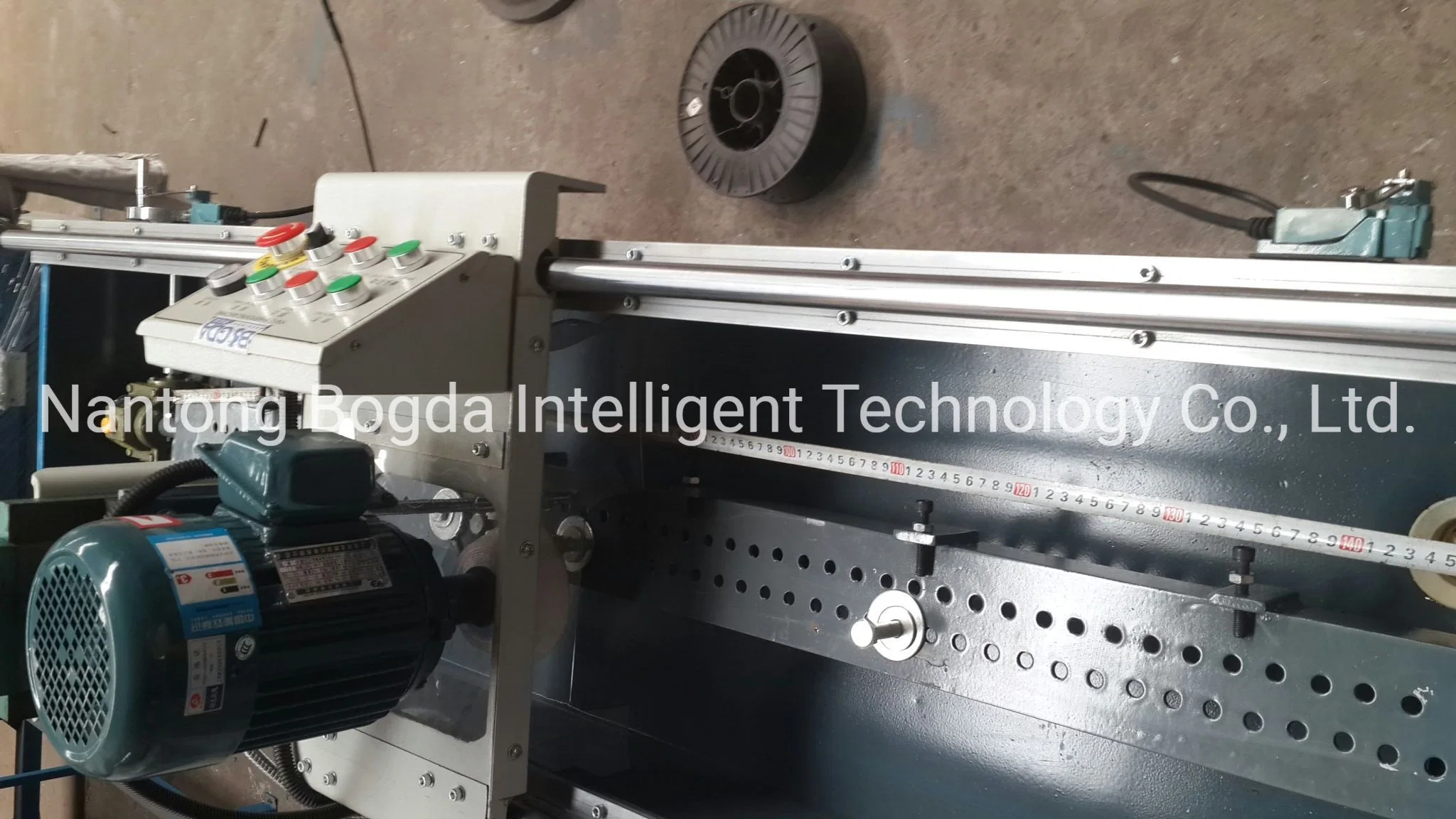 Máquina de amolado de cuchillas CNC automática industrial Bogda plástico de afilado Trituradora afiladora de hojas planas