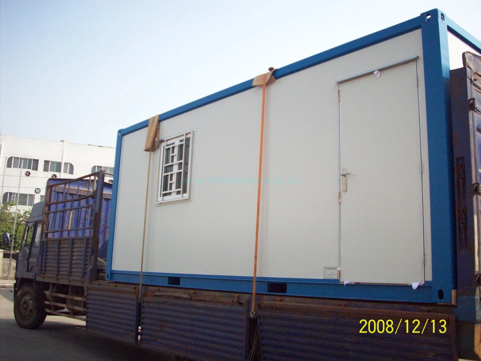 Low Cost Modular Prefab Affordable Flat Pack Container House /Dorm /Hospital /Hotel.