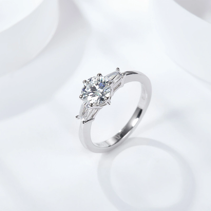 Moissanite женские кольца классические лестницы площади S925 разорванные покрытием Gold