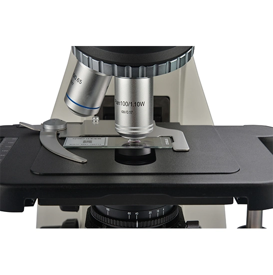 BestScope BS-2073T Laboratoire de recherche universitaire a conduit à l'infini de grossissement cinq bruit biological microscope trinoculaire