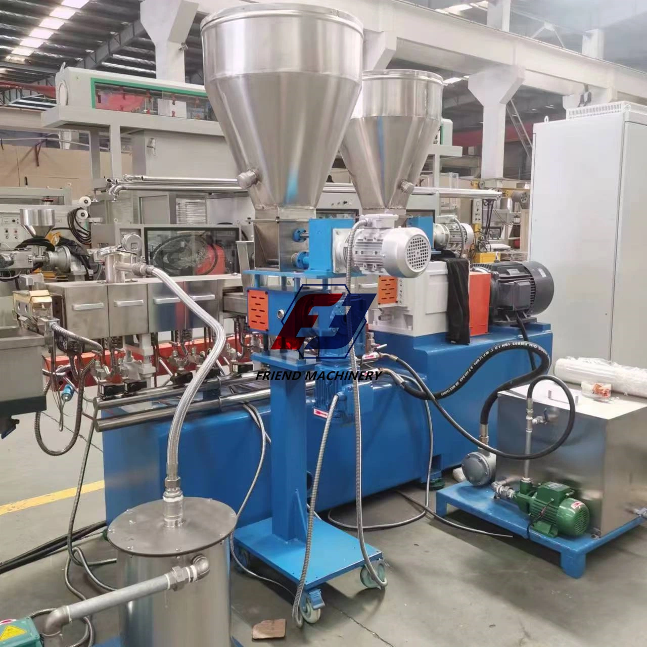 PLA Graphene Modified Plastic Pellet Making Machine Parallel Twin Screw Extruder Granulating Line