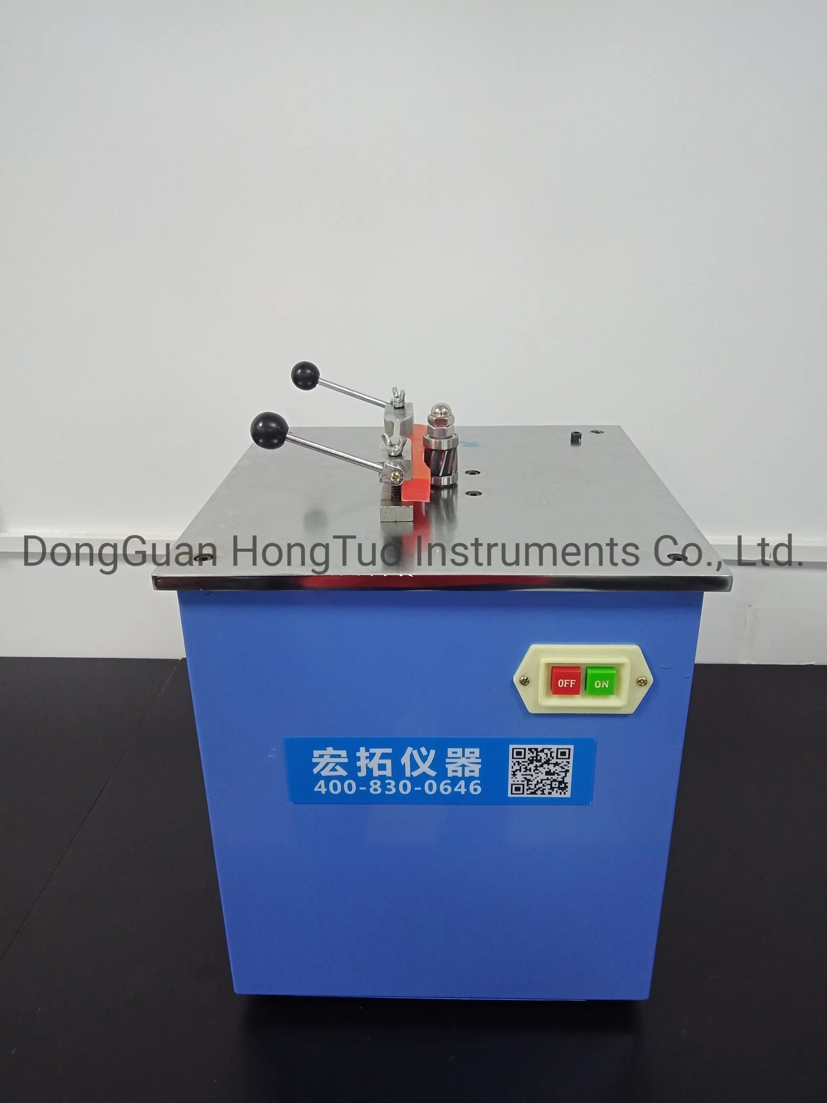 HT-1040 Manual Feeding Dumbbell Sample Preparation Machine For Plastic Samples