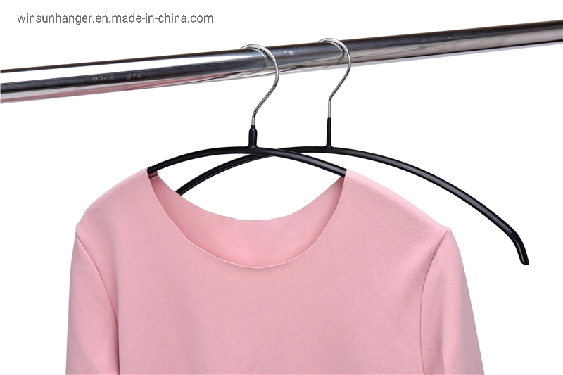 Wholesale/Supplier Online Metal Coated Hanger Delicat Wire Antislip Clothes Cheap Hangers for Coat