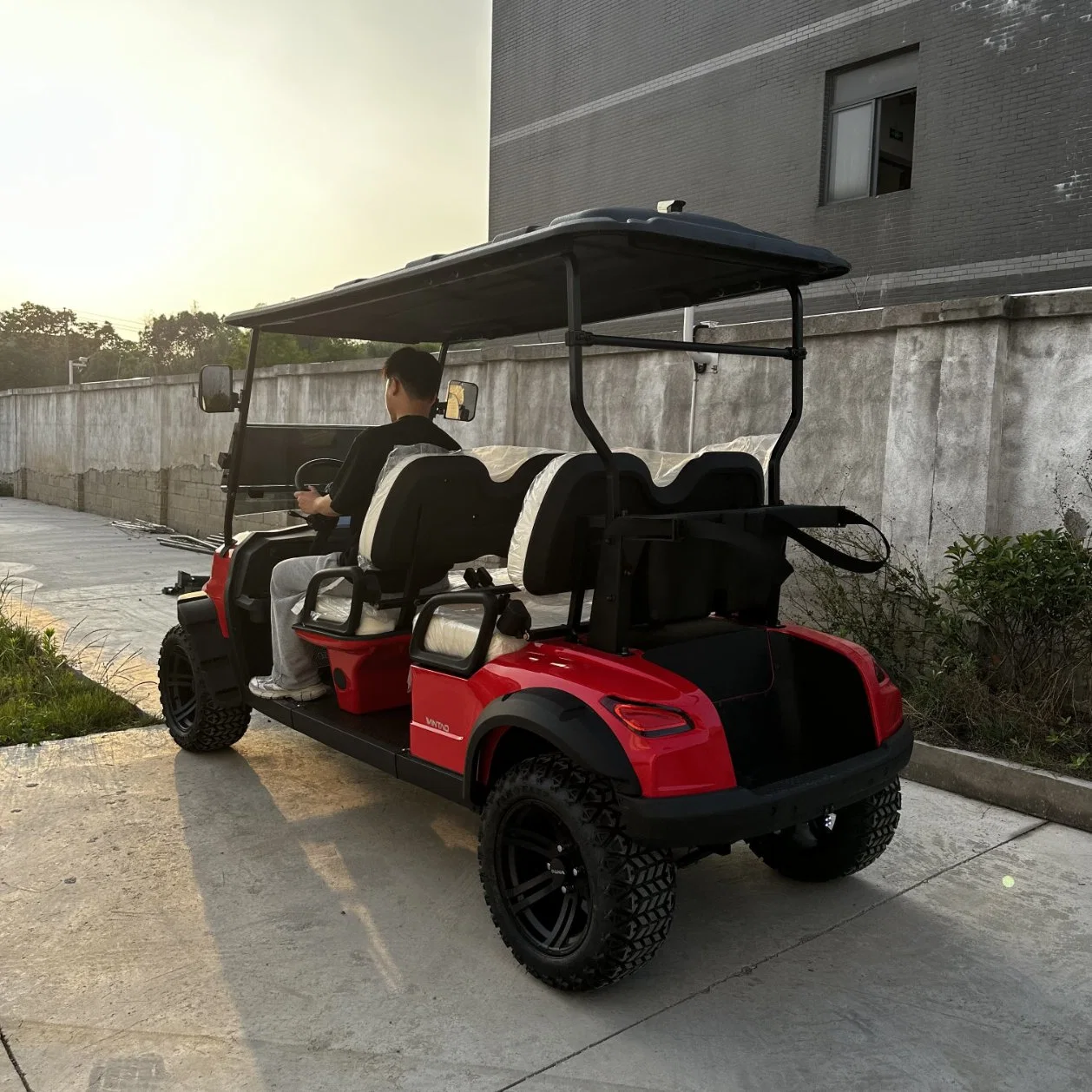 Wintao Последние модели 4 мест Golf Cart Электрический Golf Car