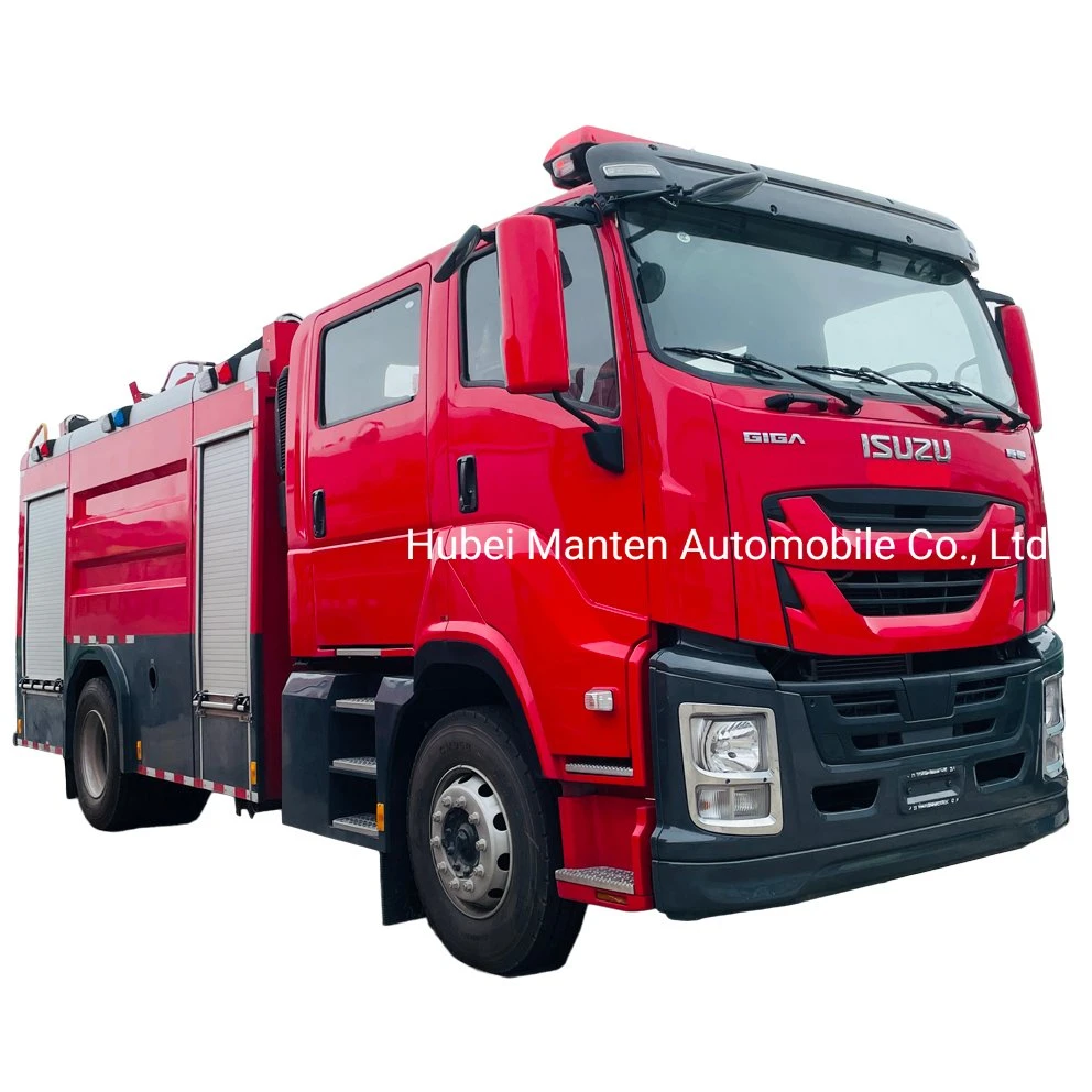 Isuzu Giga 4X2 LHD Euro 5 205HP Foam Tank Fire Fighter 6000liters Water Tank Fire Engine