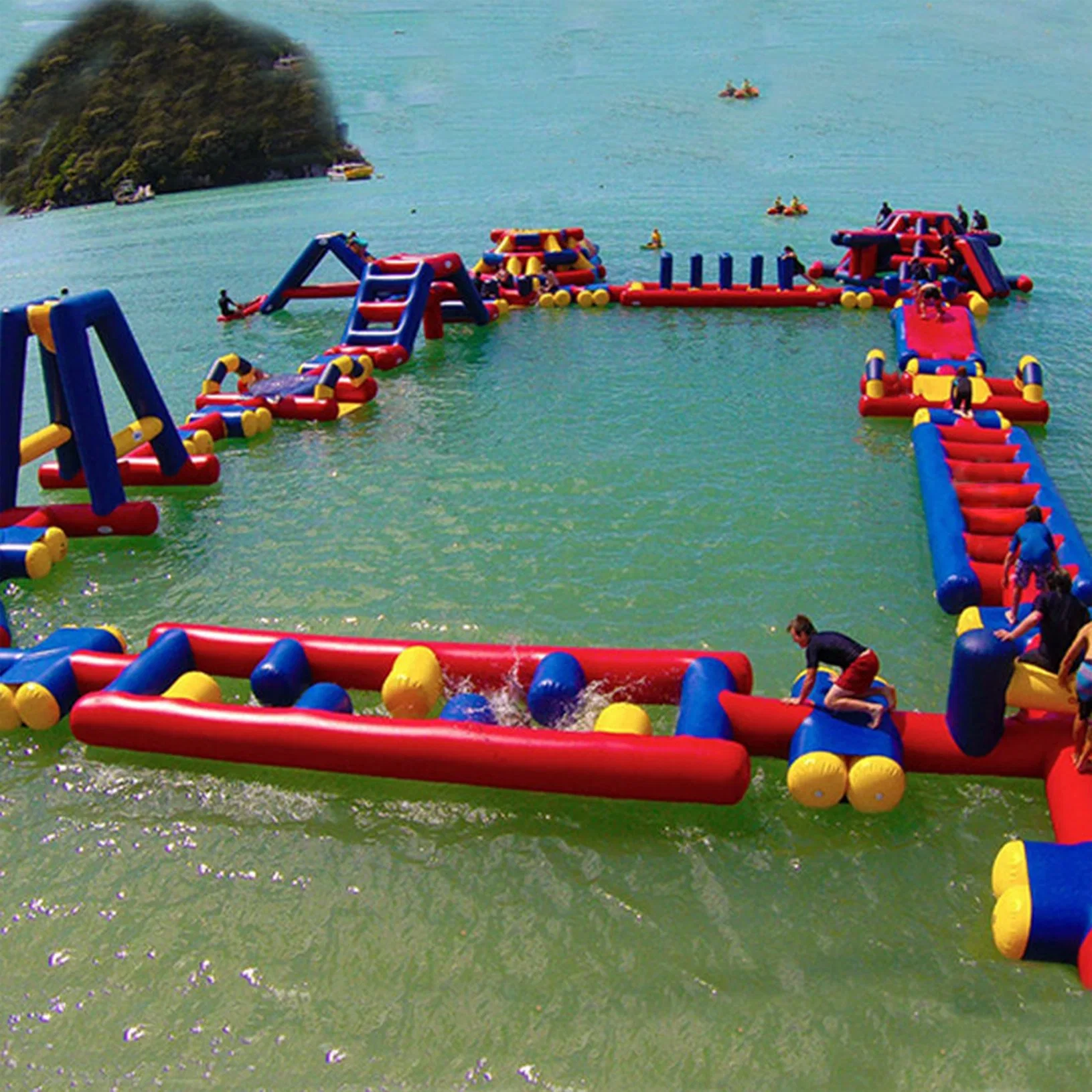 Inflatable Sea Amusement Park Aquapark Wasserpark Aufblasbar auf dem Wasser